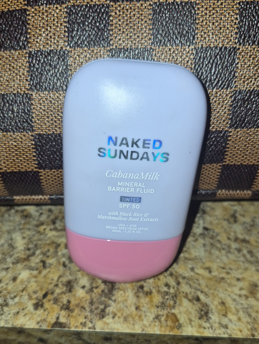 sundays CabanaMilk Mineral Barrier Fluid SPF 50 - Pink/White